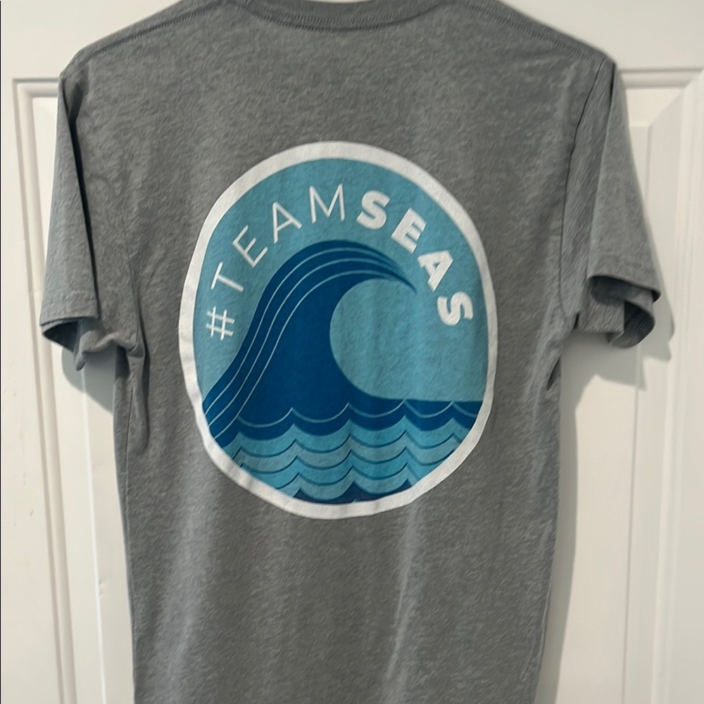 Gray Short Sleeve Tee with Ocean Logo